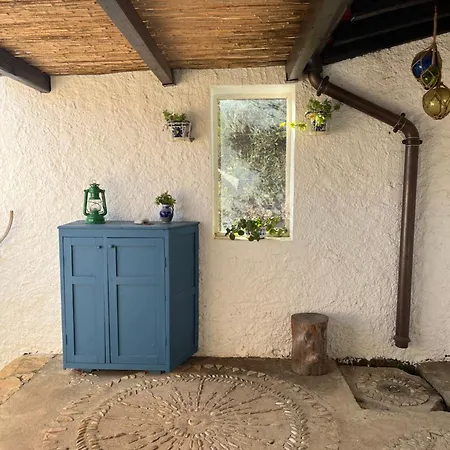 La Bouviere Nyaraló *